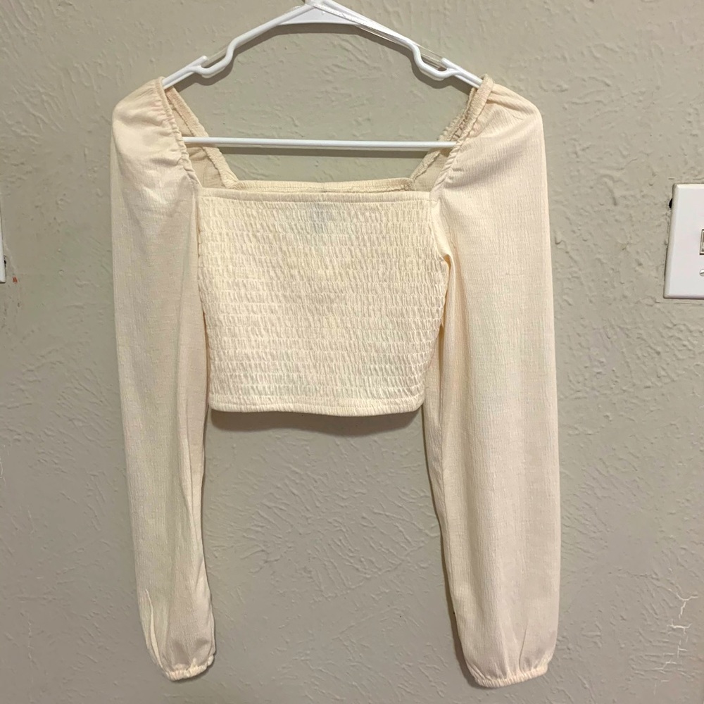 Long sleeve crop blouse
